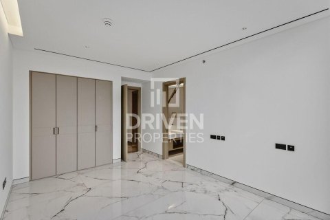 Apartment in Dubai Internet City, Dubai 4 bedrooms, 447.33 sq.m. № 129028 - photo 16