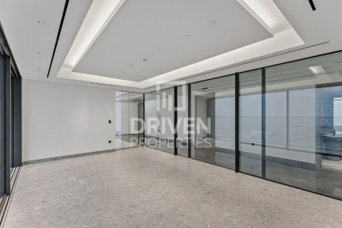 Apartment in Dubai Internet City, Dubai 4 bedrooms, 447.33 sq.m. № 129028 - photo 6