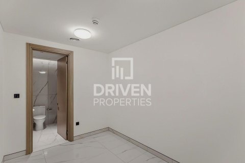 Apartment in Dubai Internet City, Dubai 4 bedrooms, 447.33 sq.m. № 129028 - photo 22