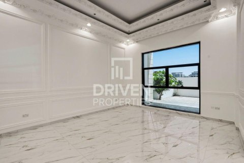 Villa en Nad Al Sheba 1, Nadd Al Sheba, Dubai, 5 dormitorios, 929.96 m², № 129038 - foto 5