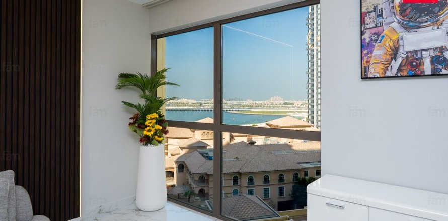 Apartment in Dubai studio, 66.3 sq.m. № 71928