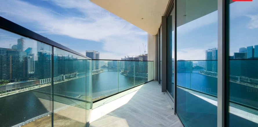 Квартира в Бизнес-Бэе, Дубай, 1 спальня, 60.8м², № 96374