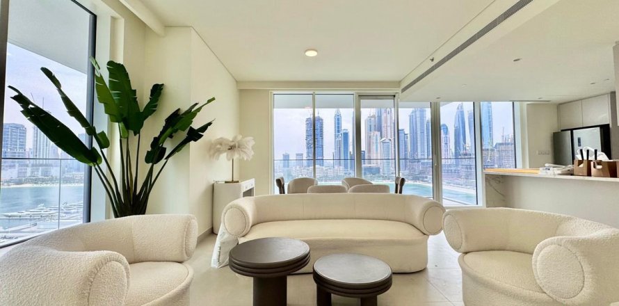 Apartment in Dubai Harbour, Dubai 3 bedrooms, 188.6 sq.m. № 97690