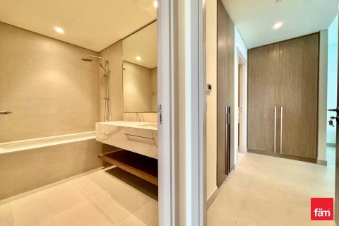 Apartment in Dubai Harbour, Dubai 3 bedrooms, 188.6 sq.m. № 97690 - photo 3