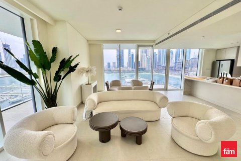 Apartment in Dubai Harbour, Dubai 3 bedrooms, 188.6 sq.m. № 97690 - photo 5