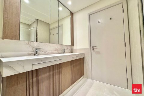 Apartment in Dubai Harbour, Dubai 3 bedrooms, 188.6 sq.m. № 97690 - photo 2