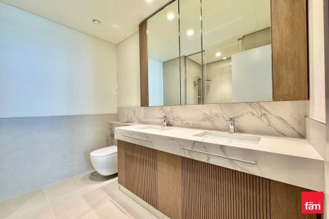 Apartment in Dubai Harbour, Dubai 3 bedrooms, 188.6 sq.m. № 97690 - photo 4