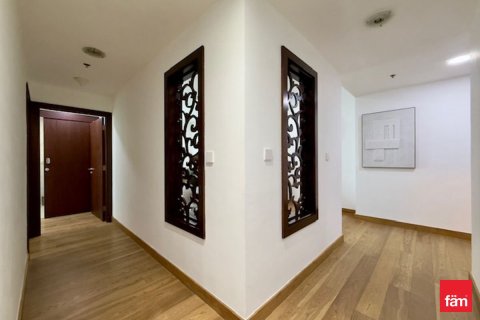 Apartment in Dubai Marina, Dubai 2 bedrooms, 123.6 sq.m. № 97701 - photo 11