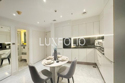 Apartment in Business Bay, Dubai 1 bedroom, 61 sq.m. № 46321 - photo 2