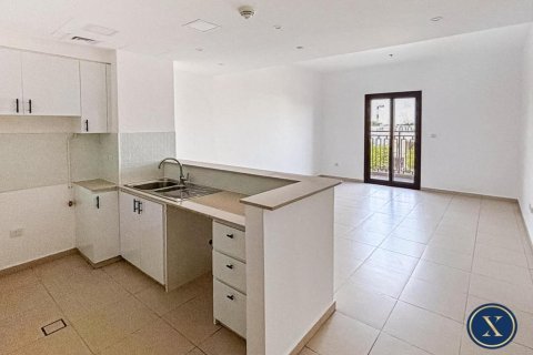 Apartment in Zahra Breeze Apartments, Town Square, Dubai 3 bedrooms, 135 sq.m. № 46320 - photo 1