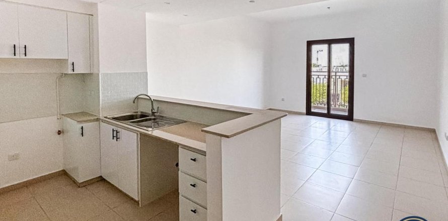 Apartment in Zahra Breeze Apartments, Town Square, Dubai 3 bedrooms, 135 sq.m. № 46320