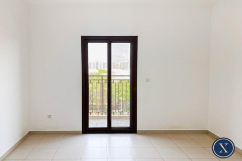 Apartment in Zahra Breeze Apartments, Town Square, Dubai 3 bedrooms, 135 sq.m. № 46320 - photo 8