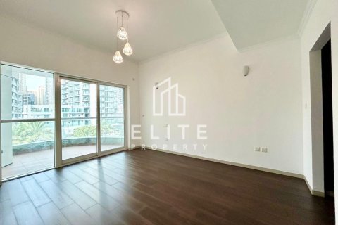 Apartment in Dubai 3 bedrooms, 161 sq.m. № 85710