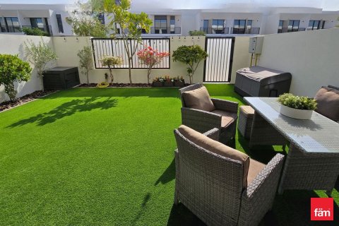 Adosado en Town Square, Dubai, 3 dormitorios, 172.1 m², № 89509 - foto 20