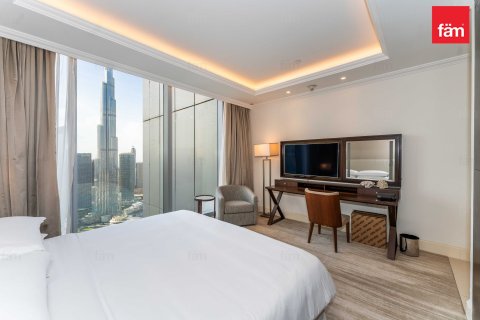 Apartamento en Downtown Dubai (Downtown Burj Dubai), Dubai, 2 dormitorios, 146.8 m², № 84101 - foto 20
