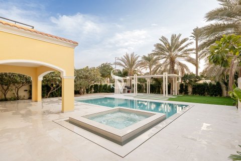 Villa in Jumeirah Park Homes, Jumeirah Park, Dubai 4 bedrooms, 749 sq.m. № 84063 - photo 27