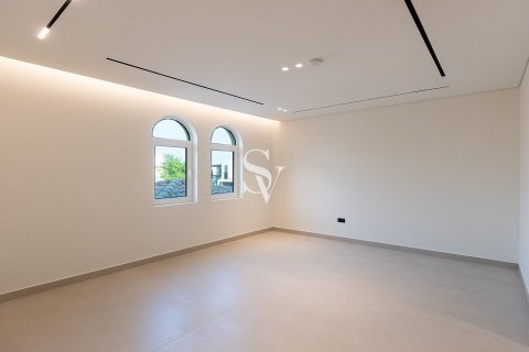 Villa in Jumeirah Park Homes, Jumeirah Park, Dubai 4 bedrooms, 749 sq.m. № 84063 - photo 14