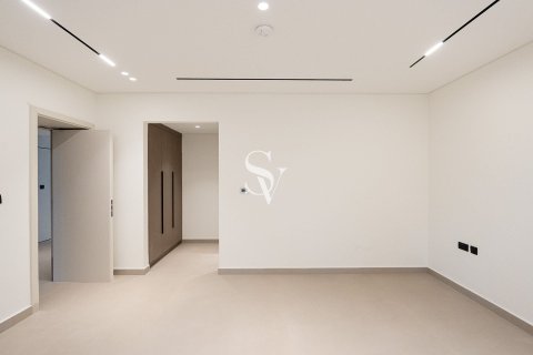 Villa in Jumeirah Park Homes, Jumeirah Park, Dubai 4 bedrooms, 749 sq.m. № 84063 - photo 4