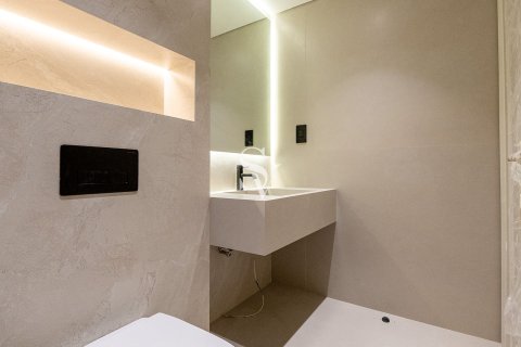 Villa in Jumeirah Park Homes, Jumeirah Park, Dubai 4 bedrooms, 749 sq.m. № 84063 - photo 16