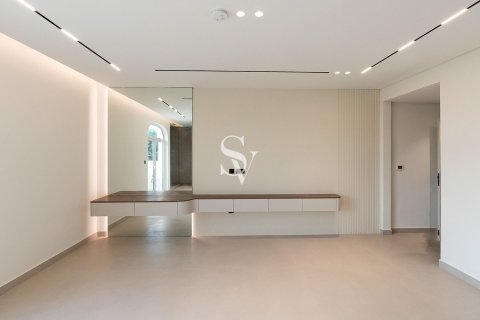 Villa in Jumeirah Park Homes, Jumeirah Park, Dubai 4 bedrooms, 749 sq.m. № 84063 - photo 20