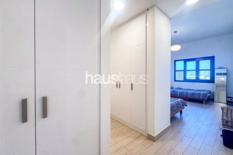 Apartment in Al Andalus, Jumeirah Golf Estates, Dubai 2 bedrooms, 128 sq.m. № 44253 - photo 8