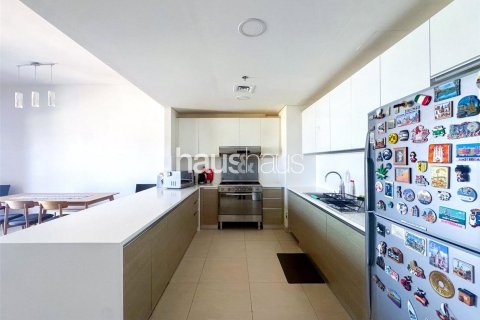 Apartment in Al Andalus, Jumeirah Golf Estates, Dubai 2 bedrooms, 128 sq.m. № 44253 - photo 5