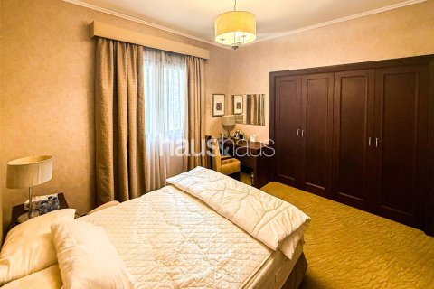 Apartment in Old Town, Dubai 3 bedrooms, 174 sq.m. № 44243 - photo 7