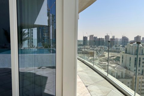 Apartment in Jumeirah Village Circle, Dubai 2 bedrooms, 260 sq.m. № 96913 - photo 6