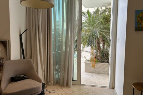 Apartment in Jumeirah Village Circle, Dubai 2 bedrooms, 260 sq.m. № 96913 - photo 4