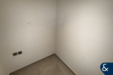 Apartment in Jumeirah Lake Towers, Dubai 1 bedroom, 89 sq.m. № 98750 - photo 15