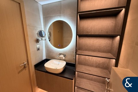 Apartment in Jumeirah Lake Towers, Dubai 1 bedroom, 89 sq.m. № 98750 - photo 7