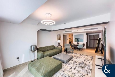 Apartment in Jumeirah Lake Towers, Dubai 1 bedroom, 80 sq.m. № 98754 - photo 2