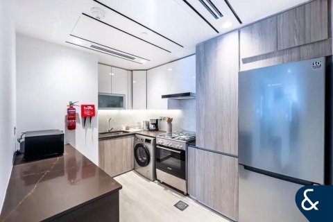 Apartment in Jumeirah Lake Towers, Dubai 1 bedroom, 80 sq.m. № 98754 - photo 6