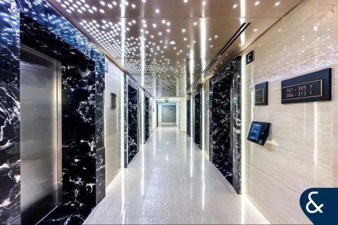 Apartment in Jumeirah Lake Towers, Dubai 1 bedroom, 80 sq.m. № 98754 - photo 16