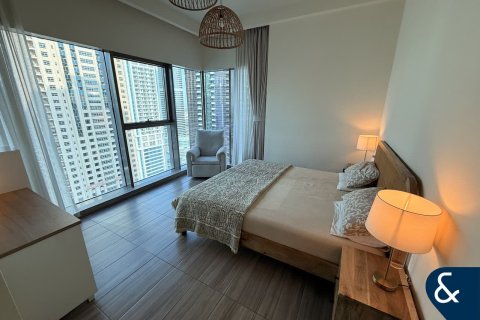 Apartment in Jumeirah Lake Towers, Dubai 2 bedrooms, 124 sq.m. № 98745 - photo 3