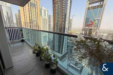 Apartment in Jumeirah Lake Towers, Dubai 2 bedrooms, 124 sq.m. № 98745 - photo 14