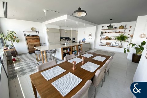 شقة في DIFC, دبي 2 غرف نوم, 194 م² رقم 98752 - صورة 2