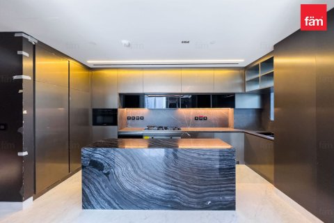 Apartment in Business Bay, Dubai 4 bedrooms, 272.9 sq.m. № 67598 - photo 1