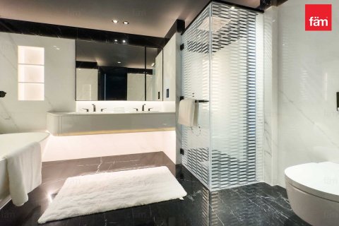 Apartment in Business Bay, Dubai 2 bedrooms, 191.7 sq.m. № 67604 - photo 18