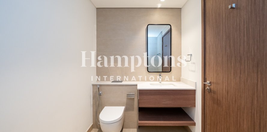 Appartement à Mina Rashid, Dubai, 2 chambres, 100.869 m², № 99743