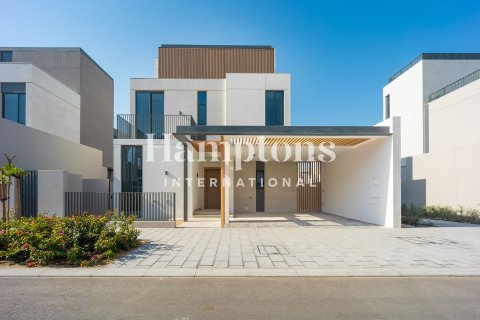 Villa in Arabian Ranches 3, Dubai 4 bedrooms, 447.97826600 sq.m. № 99749 - photo 2