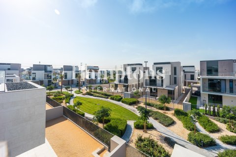 Villa in Arabian Ranches 3, Dubai 4 bedrooms, 447.97826600 sq.m. № 99749 - photo 24