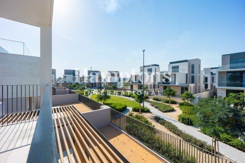 Villa in Arabian Ranches 3, Dubai 4 bedrooms, 447.97826600 sq.m. № 99749 - photo 28