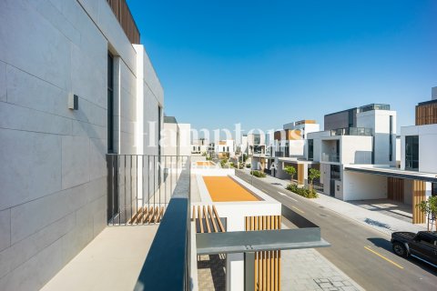 Villa in Arabian Ranches 3, Dubai 4 bedrooms, 447.97826600 sq.m. № 99749 - photo 16