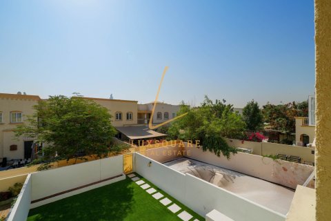 Villa à The Springs, Dubai, 2 chambres, 186 m², № 99772 - photo 24