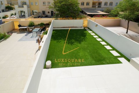 Villa à The Springs, Dubai, 2 chambres, 186 m², № 99772 - photo 27