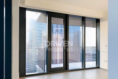 Apartment in BLVD Heights, Downtown Dubai (Downtown Burj Dubai), Dubai 2 bedrooms, 152 sq.m. № 20687 - photo 13
