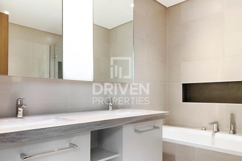 Apartment in BLVD Heights, Downtown Dubai (Downtown Burj Dubai), Dubai 2 bedrooms, 152 sq.m. № 20687 - photo 7
