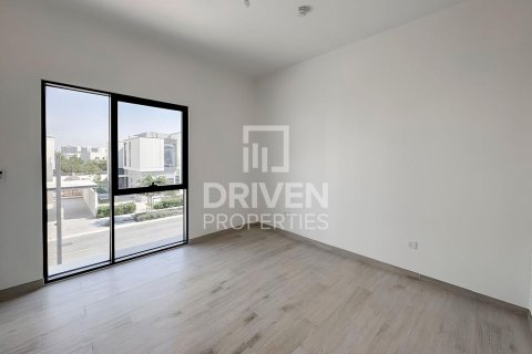 Villa en Murooj Al Furjan, Al Furjan, Dubai, 5 dormitorios, 413 m², № 20699 - foto 7