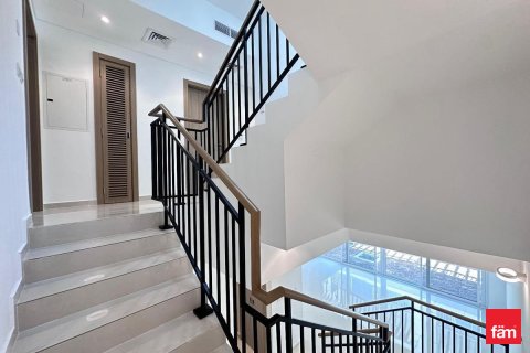 Townhouse in Dubai 3 bedrooms, 163 sq.m. № 24717 - photo 4